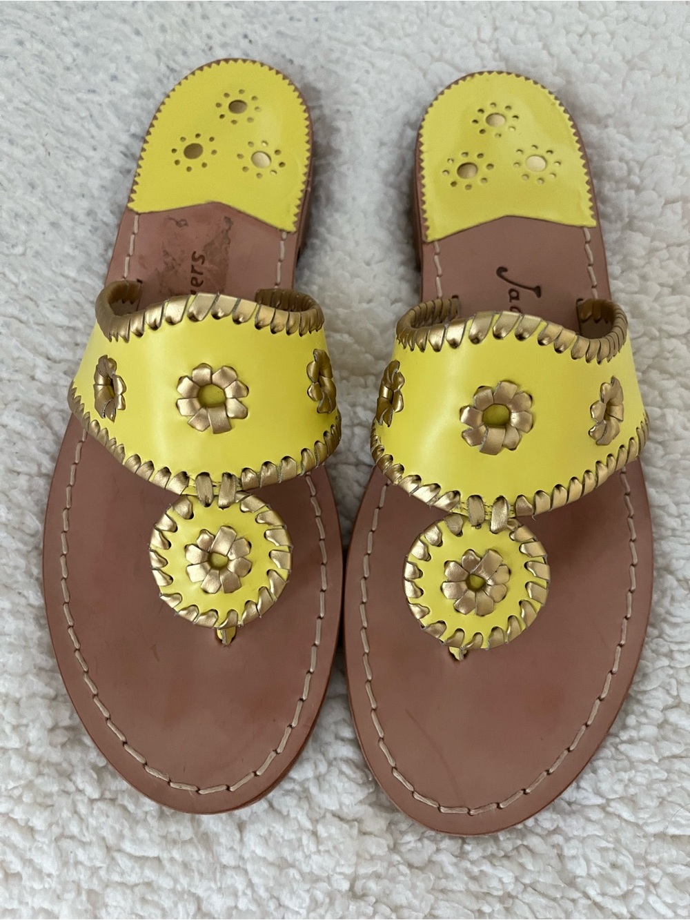 Jack Rogers Yellow Leather Thong Sandals with Gold Floral Accents Size 9